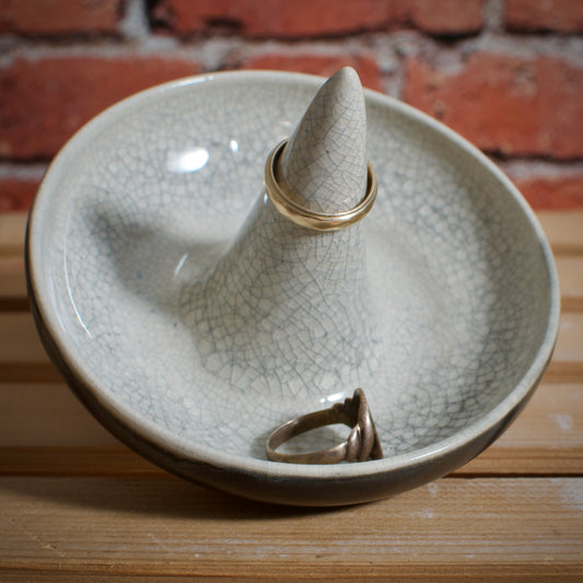 Ring holder - Crackle