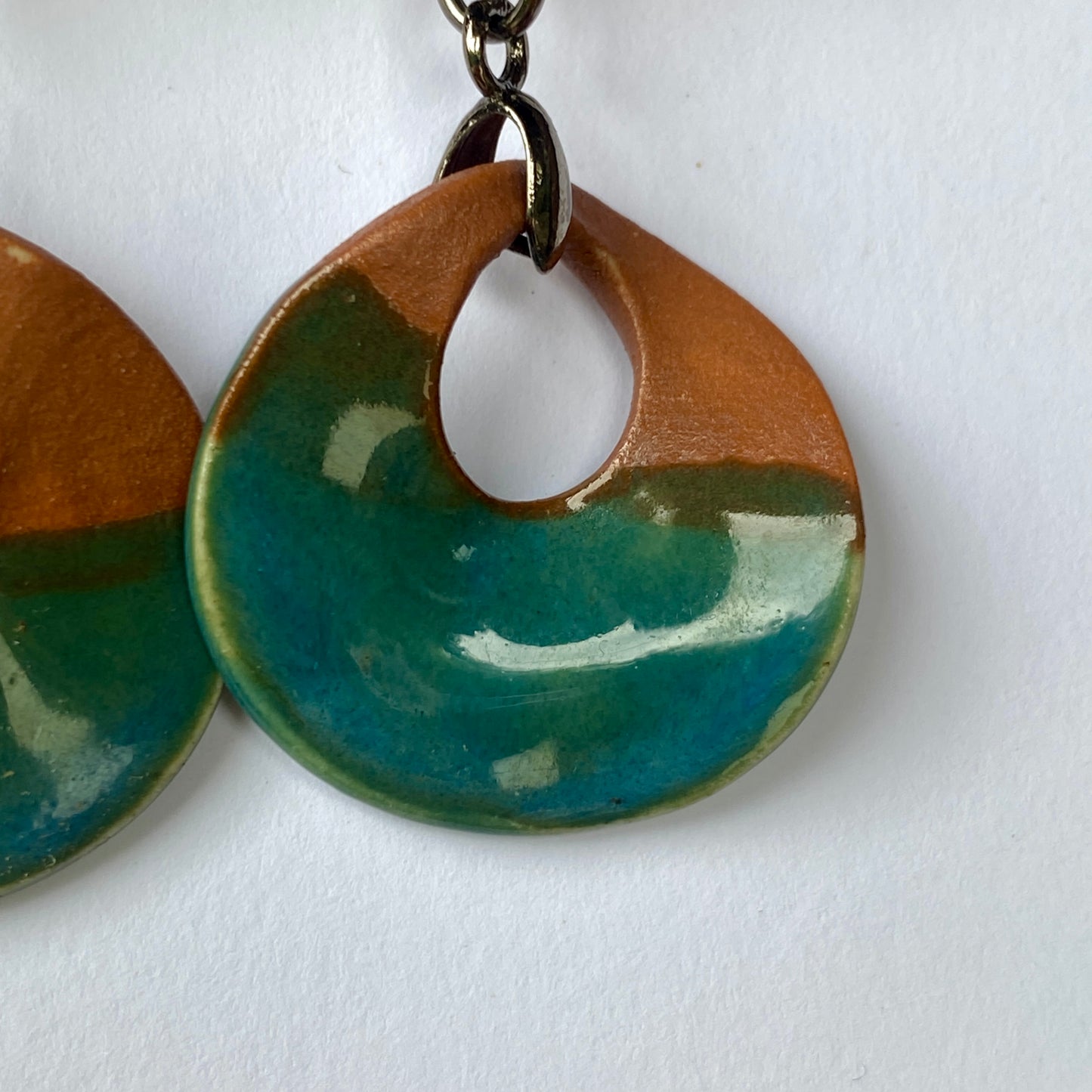 Disc earrings on steel hooks - terra cotta/teal