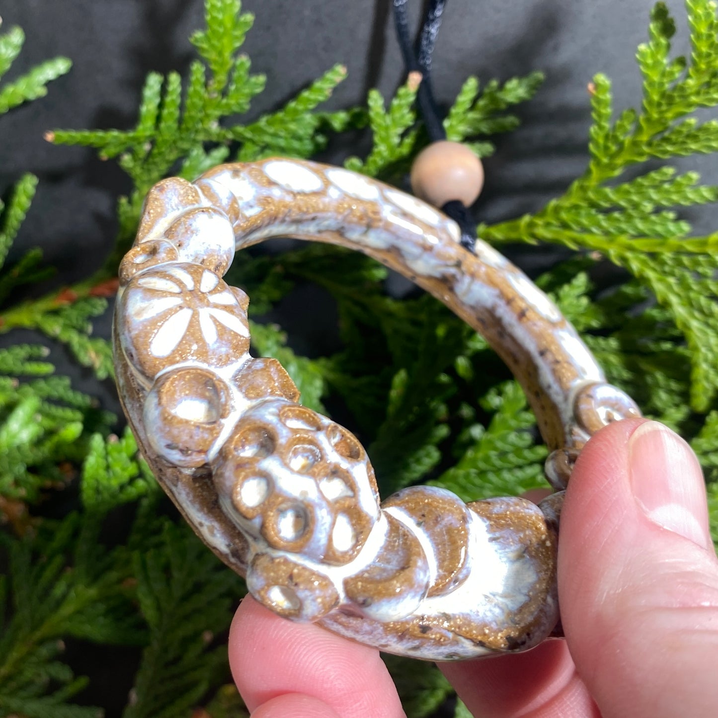 Wreath style ornament