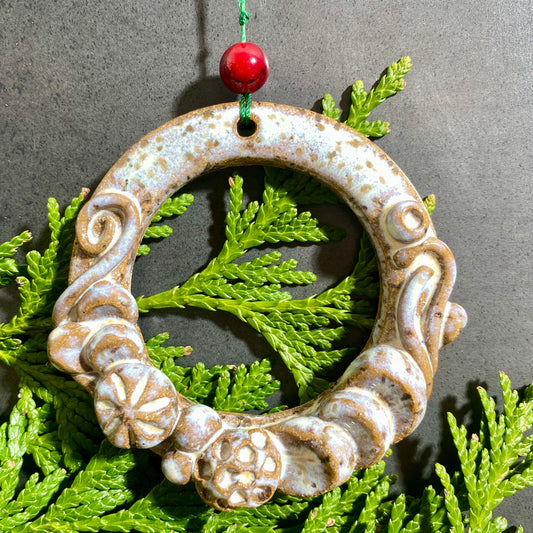 Wreath style ornament