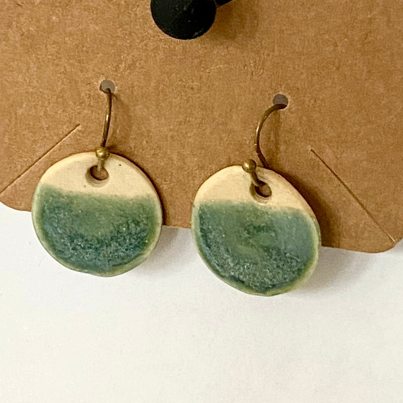 Disc-shaped earrings on brass hooks - teal green