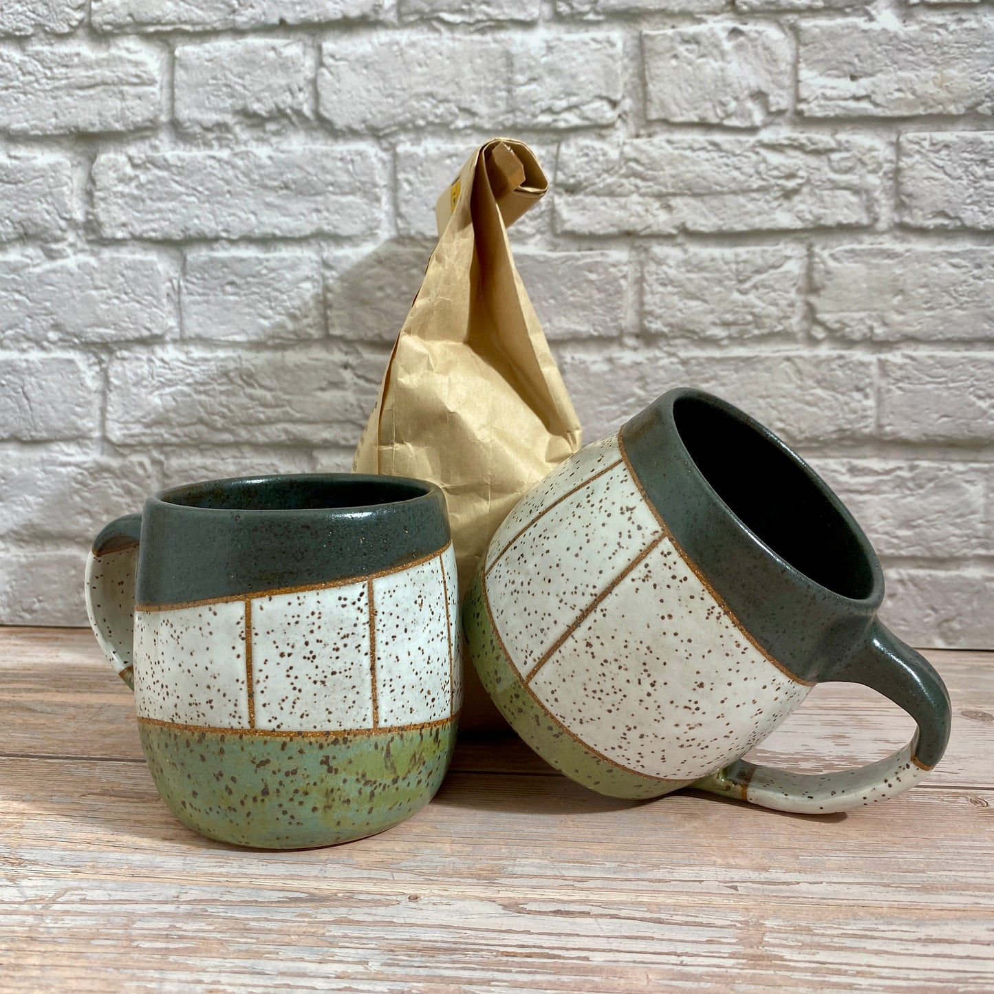 10oz Mug - Gray/White/Green with verticals