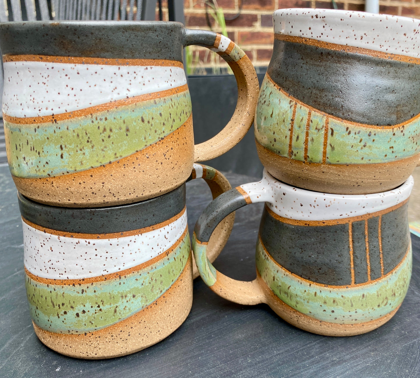 10oz Mug - Gray/white/green stripe