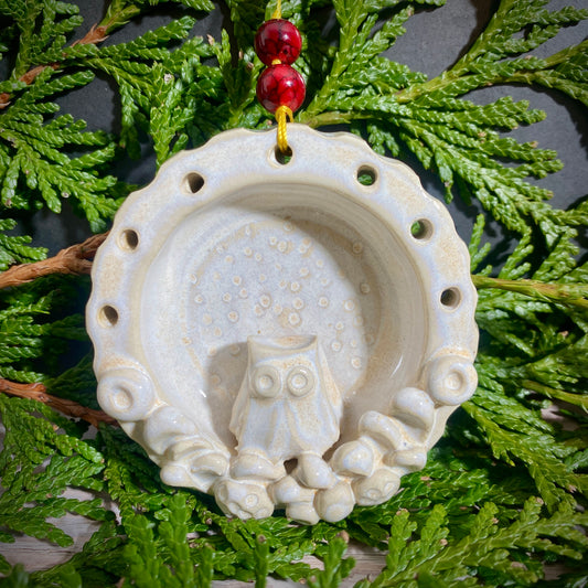 Owl’s nest ornament