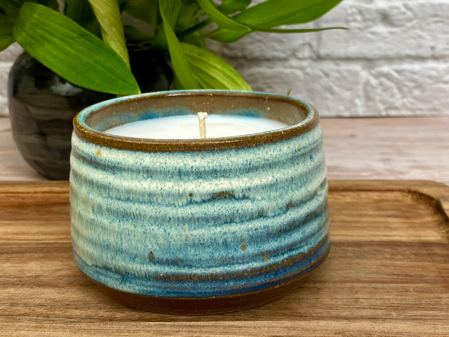 6oz Refillable Candle - ribbed blue
